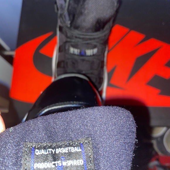 Jordan Space jam 11’s size 3.5 - Picture 8 of 12